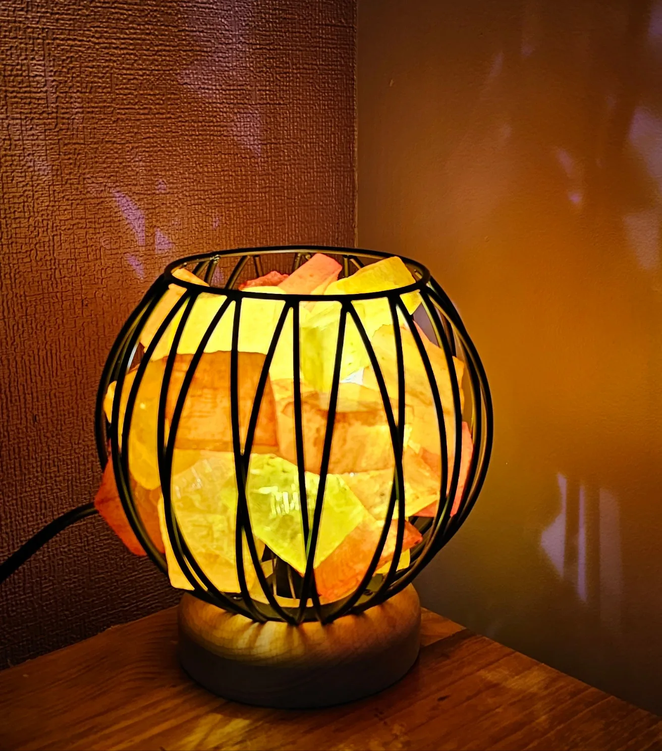 CITRINE TONES DYED CLEAR QUARTZ CRYSTAL  CAGE LAMP(mood enhancing)