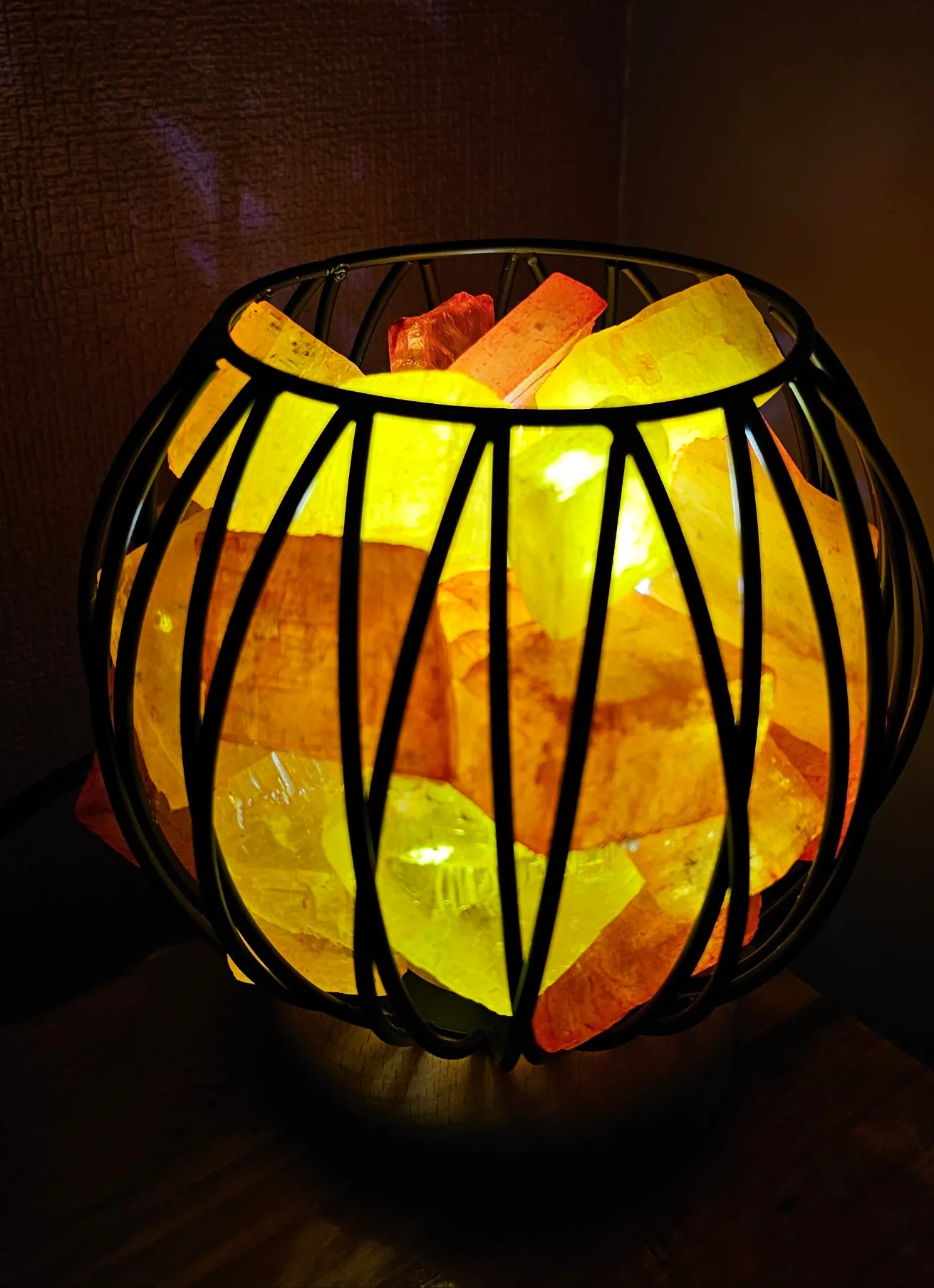 CITRINE TONES DYED CLEAR QUARTZ CRYSTAL  CAGE LAMP(mood enhancing)