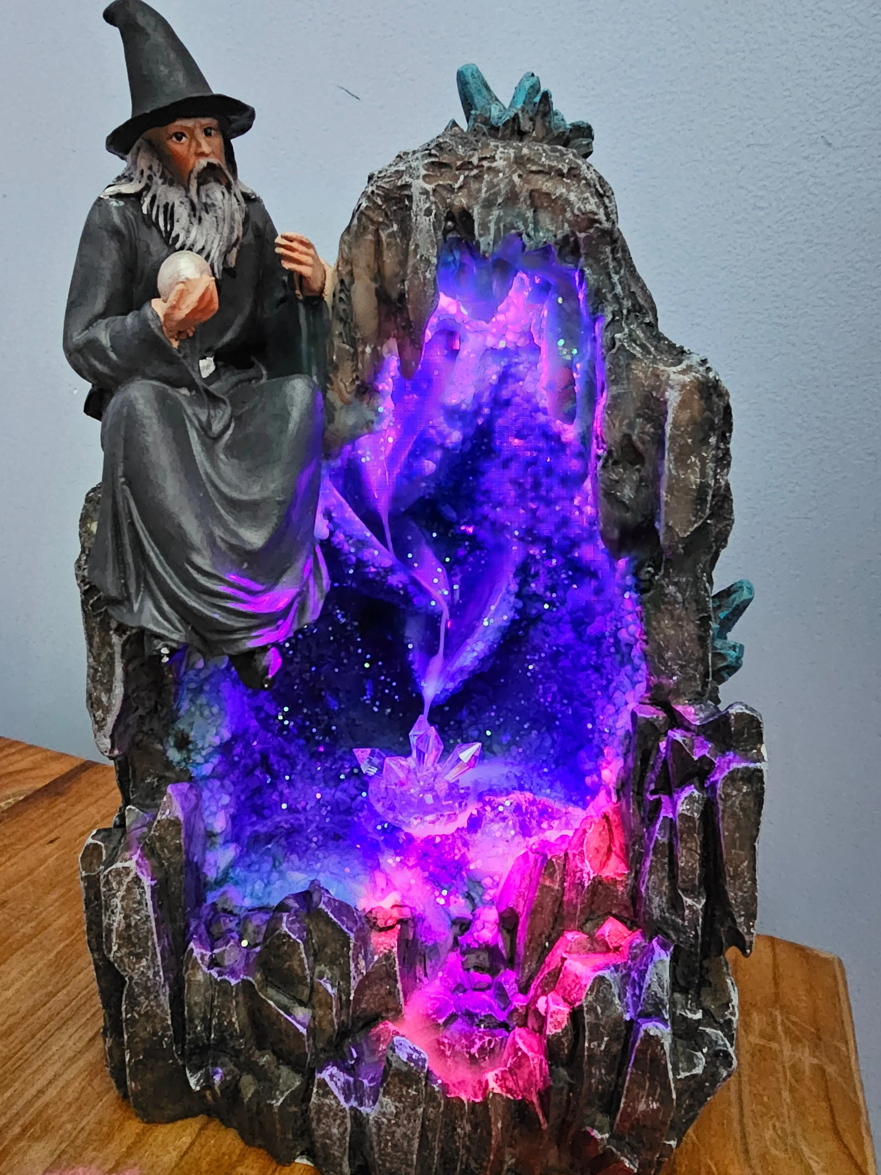 CRYSTAL WIZARD INCENSE CONE BURNER