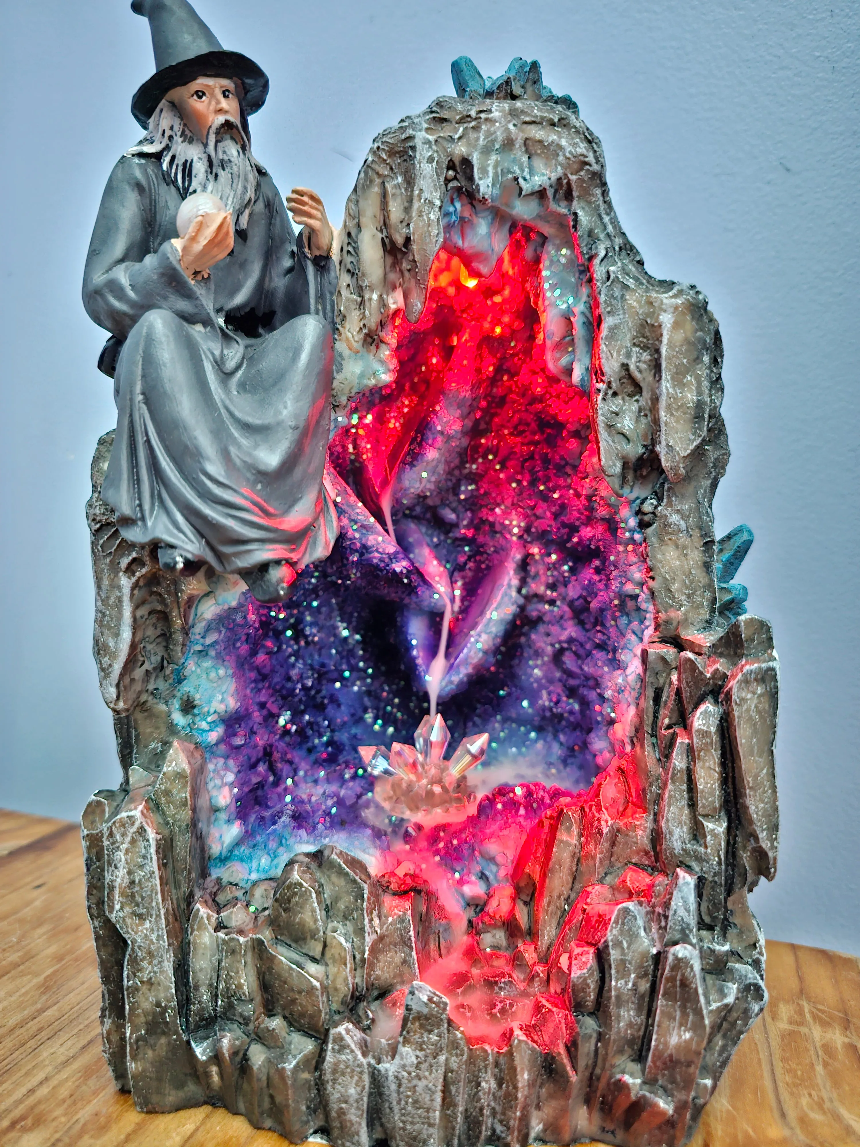 CRYSTAL WIZARD INCENSE CONE BURNER