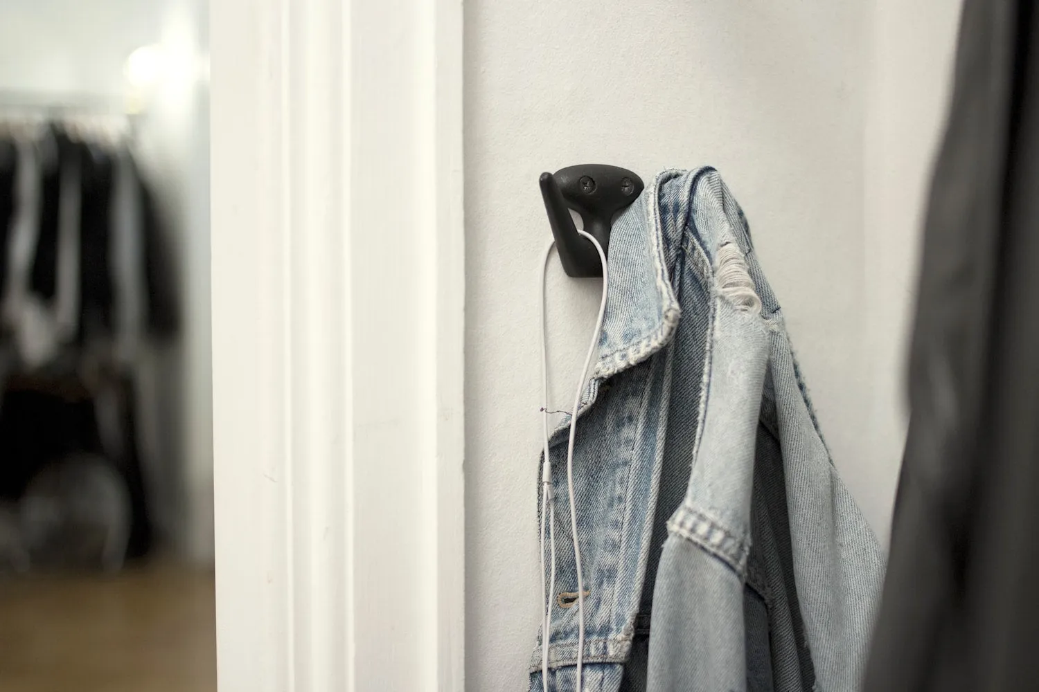 Essem Design Mama Hook, Tent Grey