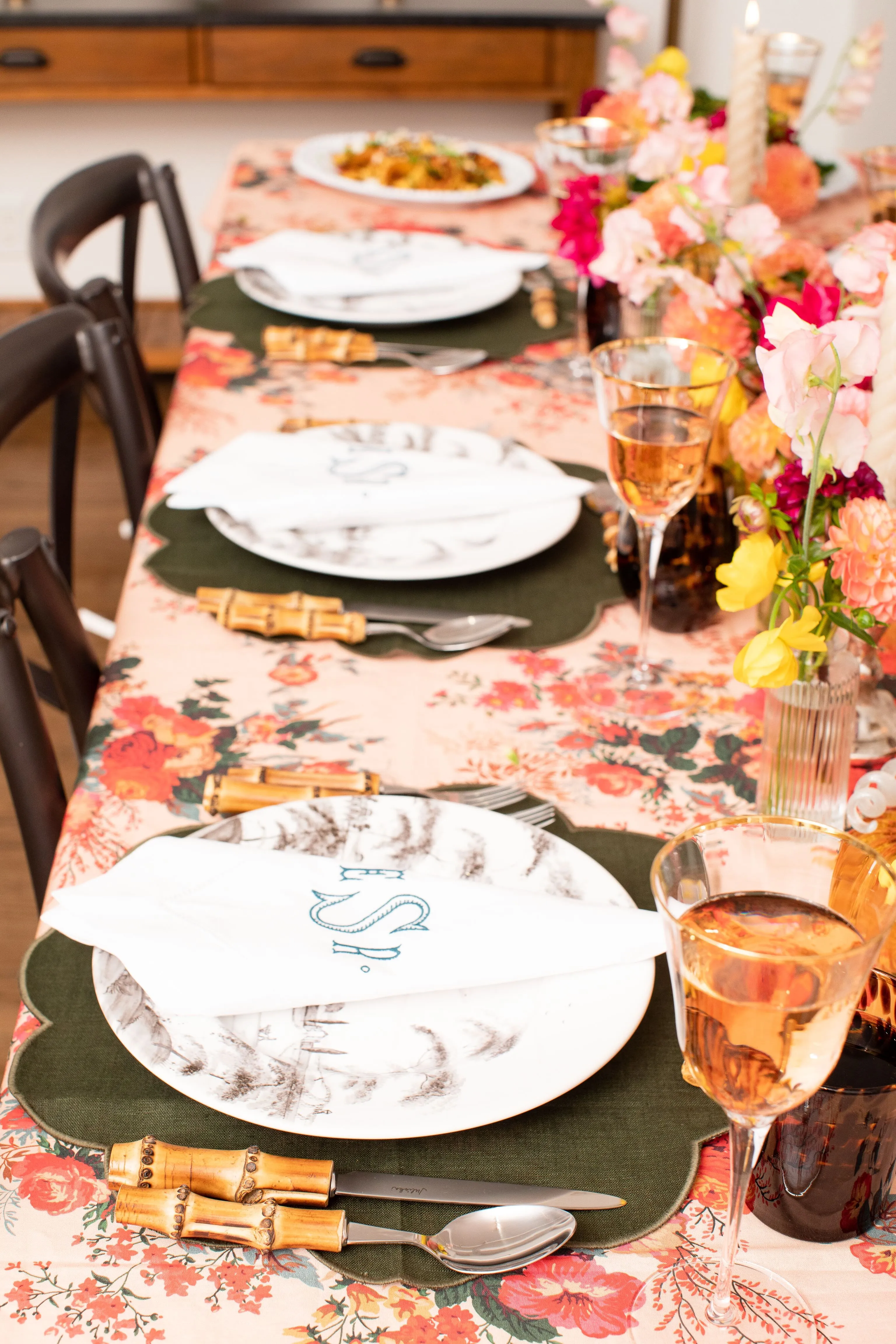 Green Scalloped Placemat