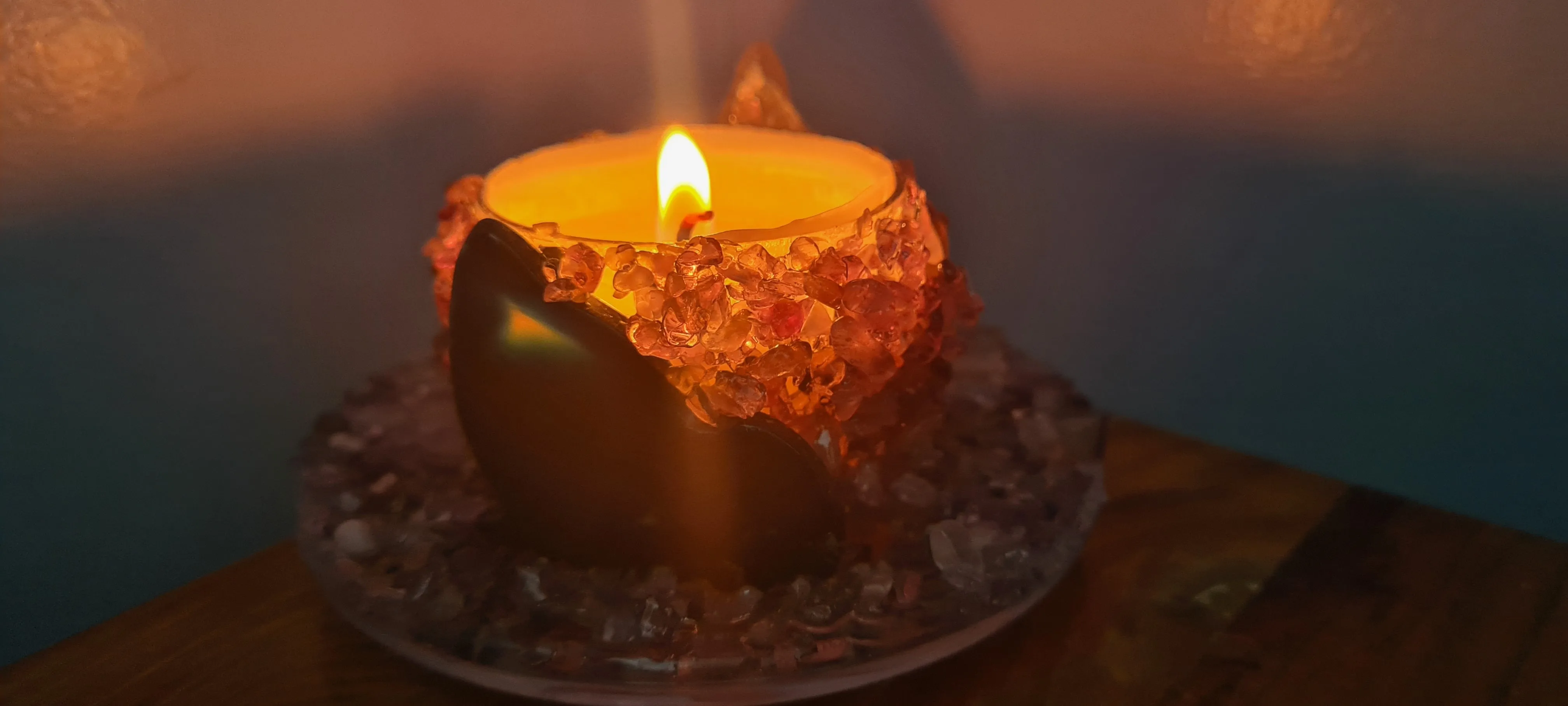 HAMDMADE AMETHYST/AGATE CANDLE HOLDER