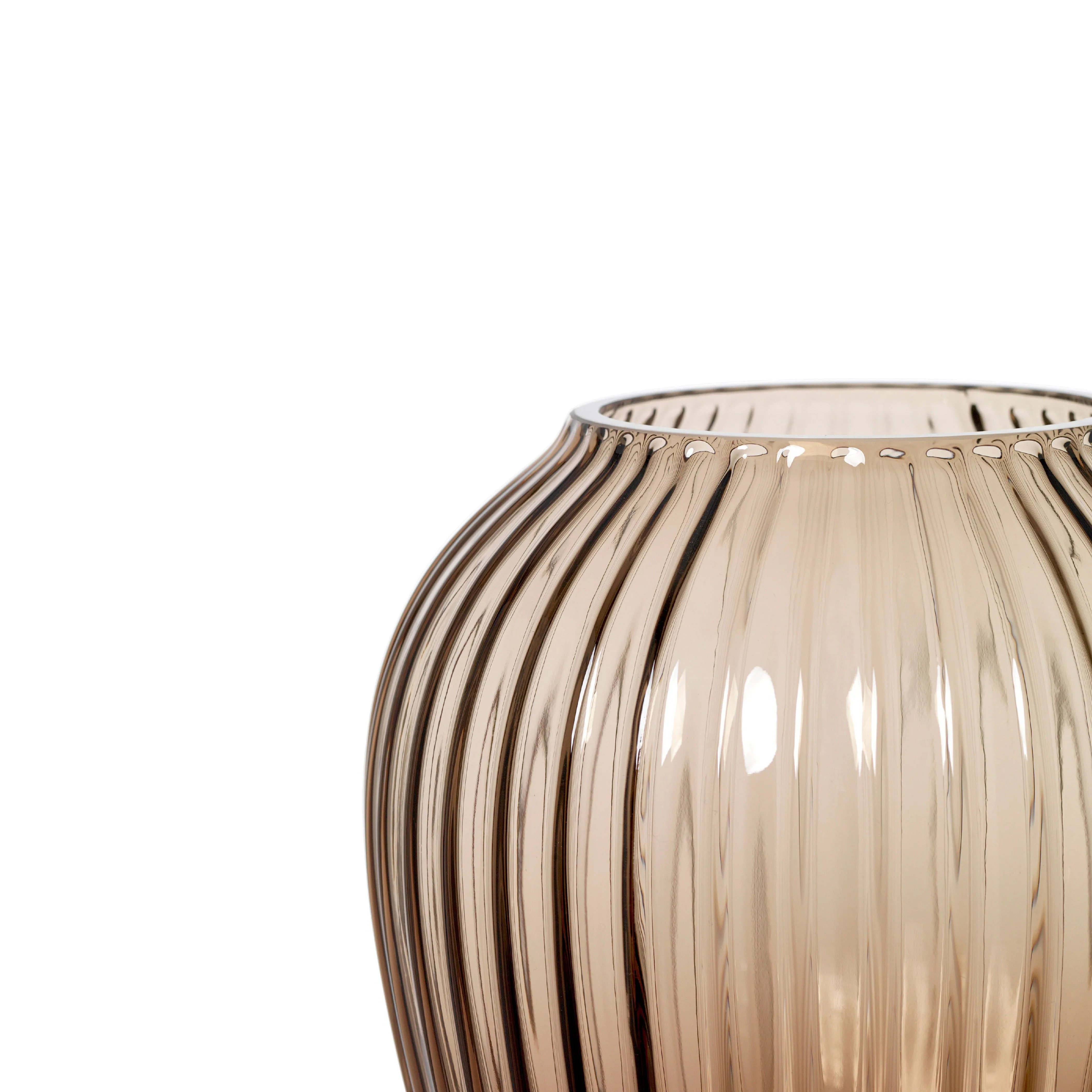 Hammershi Vase | Walnut
