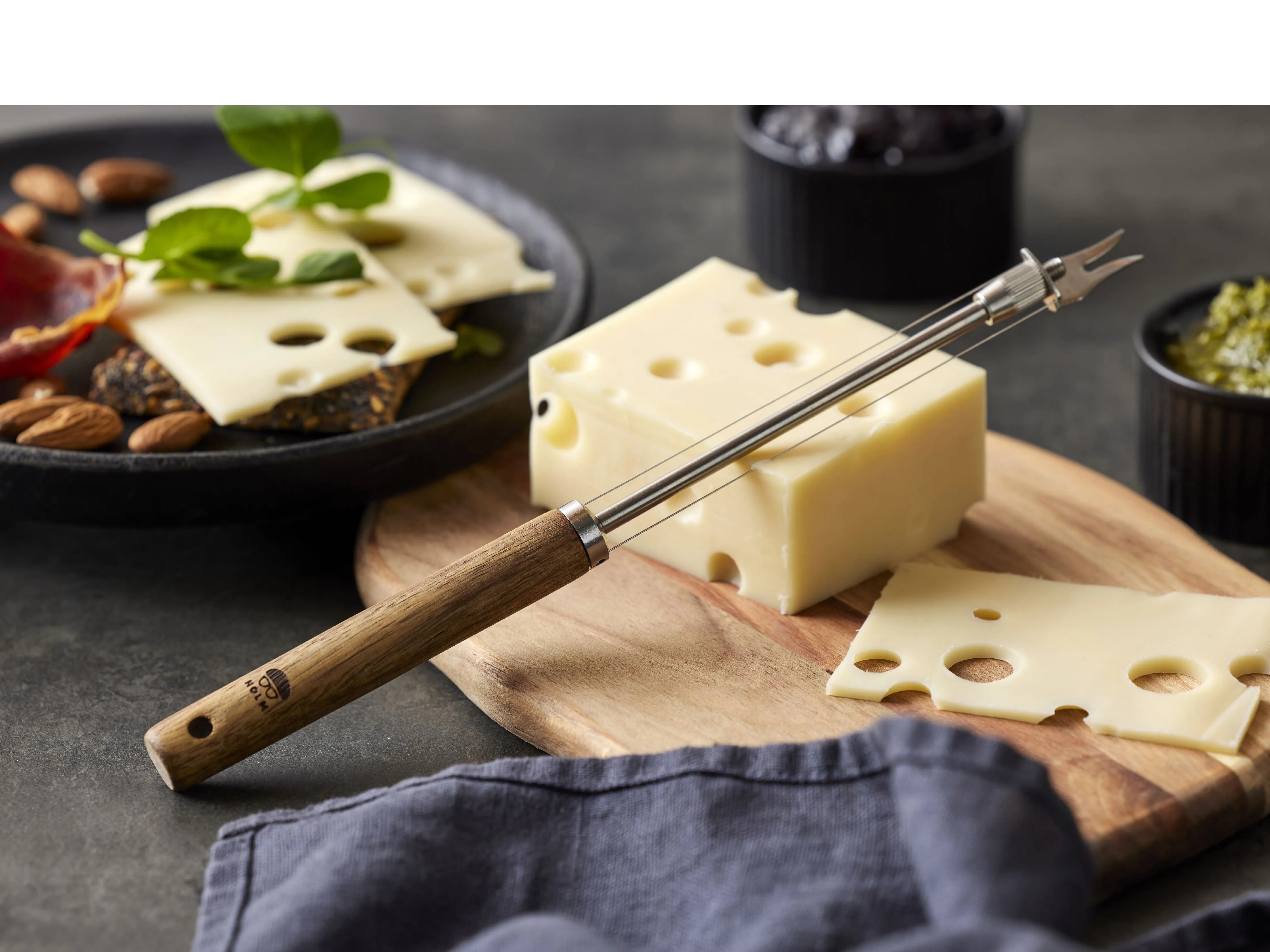 Holm Cheese Slicer, Brown