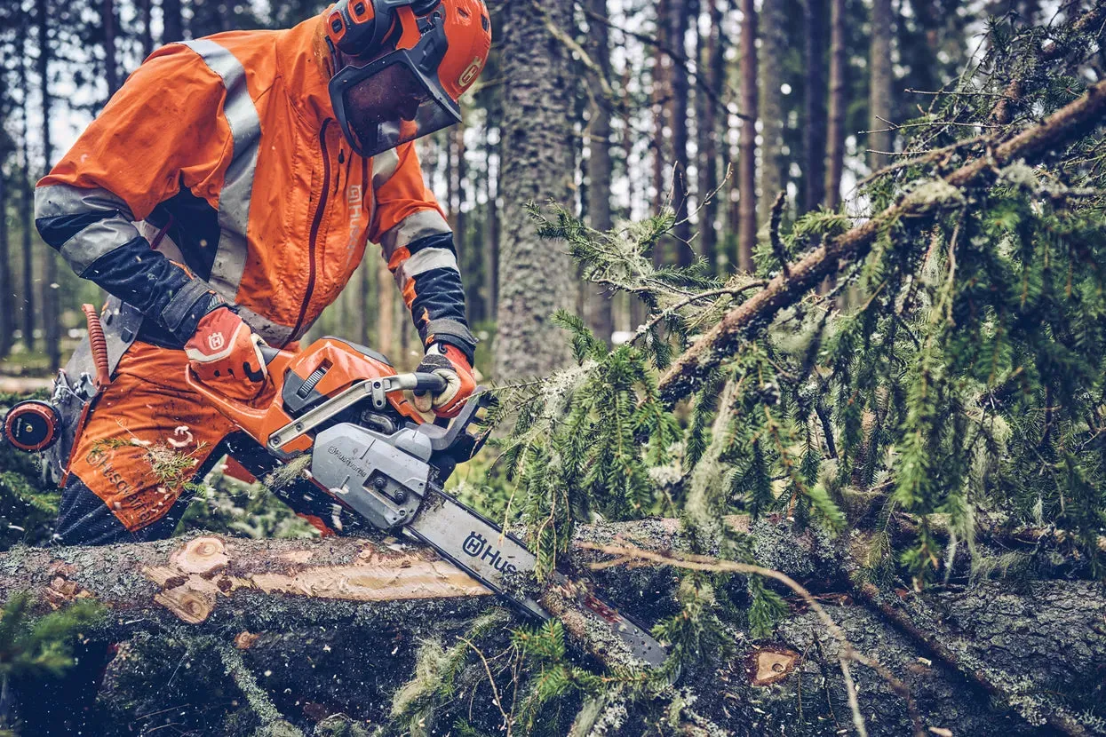 Husqvarna 562 XP Mark II Professional Chainsaw