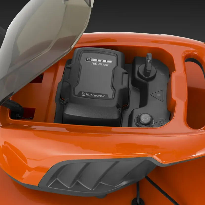 Husqvarna LC 142iS Cordless Lawn Mower