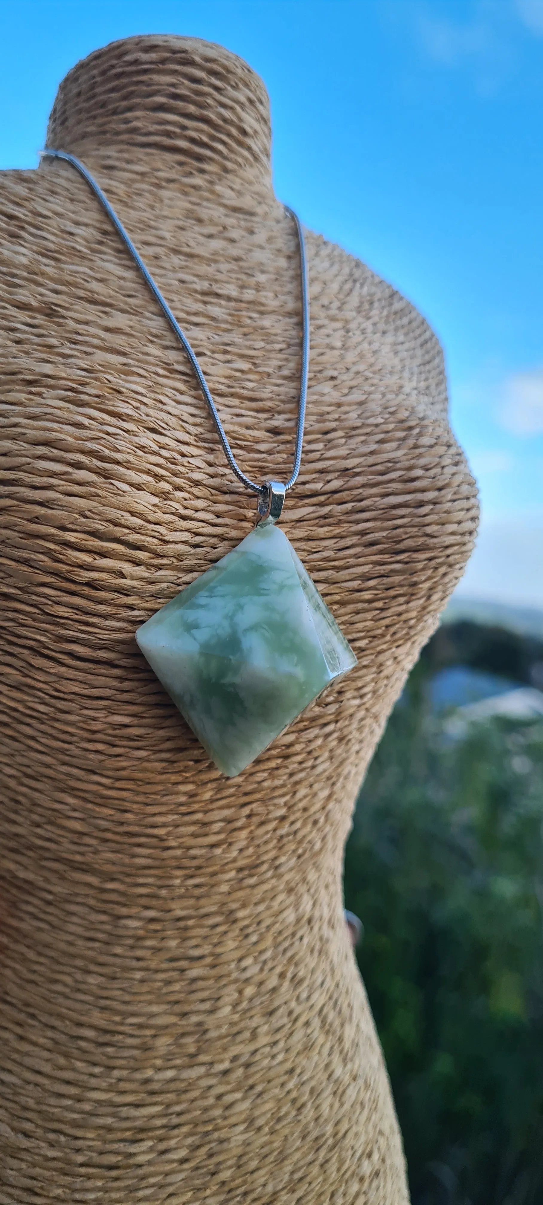 JADE CRYSTAL PYRAMID PENDANT