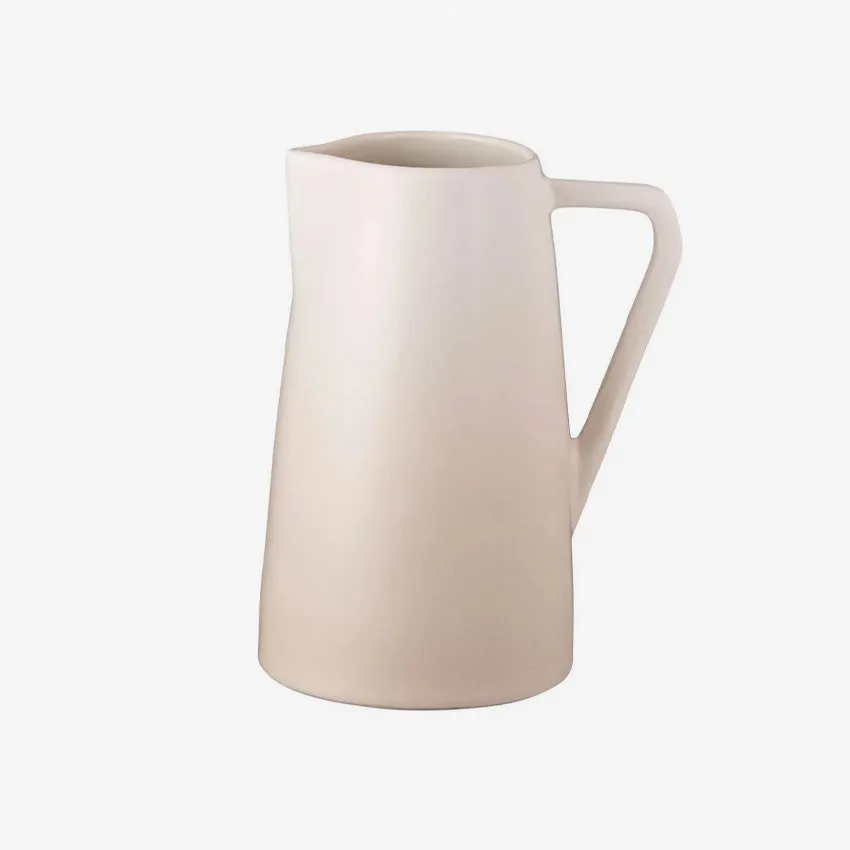 Le Creuset | Minimalist Pitcher