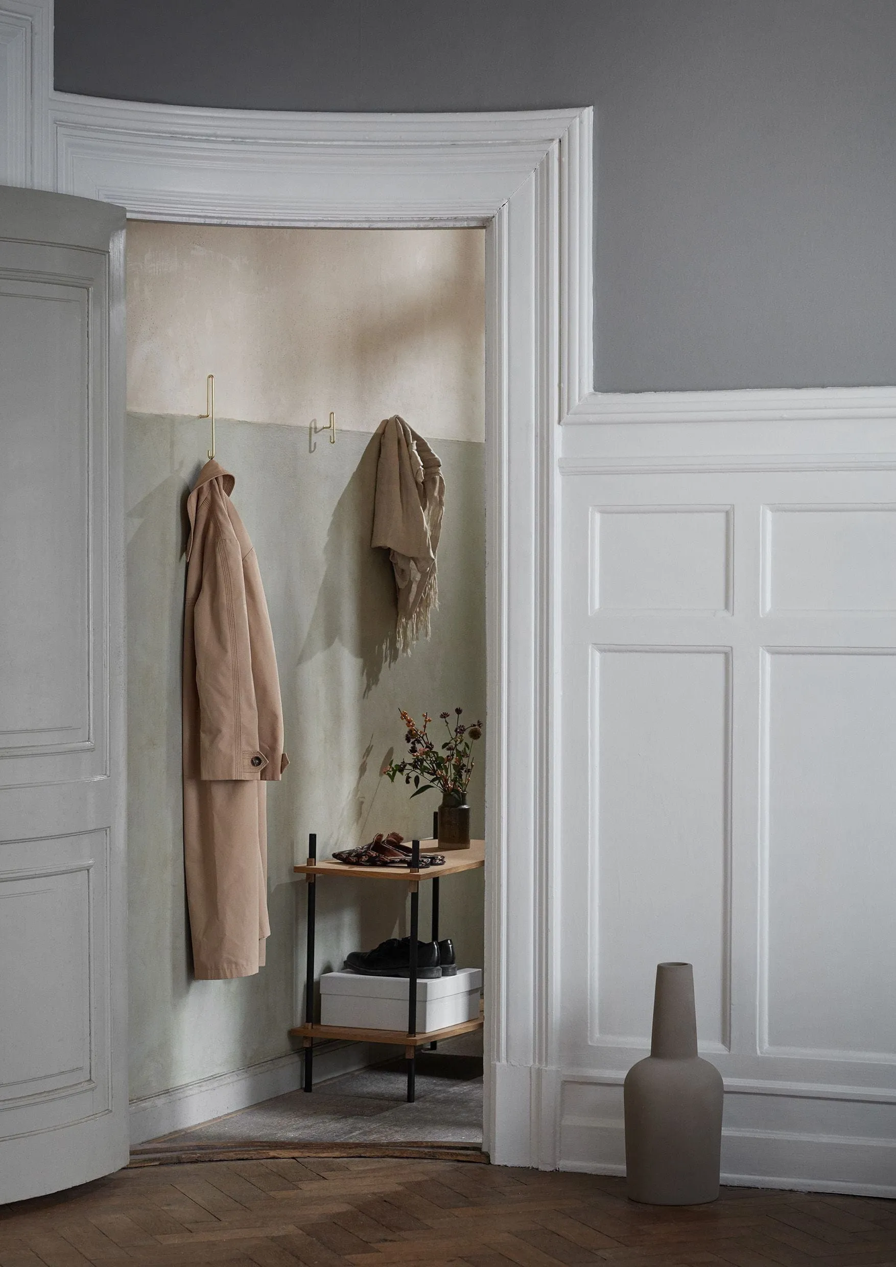 Moebe Wall Hook Large, Gold