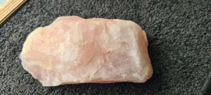 ROSE QUARTZ CHUNK