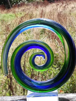 ROUND HANDBLOWN GLASS FIGURINE