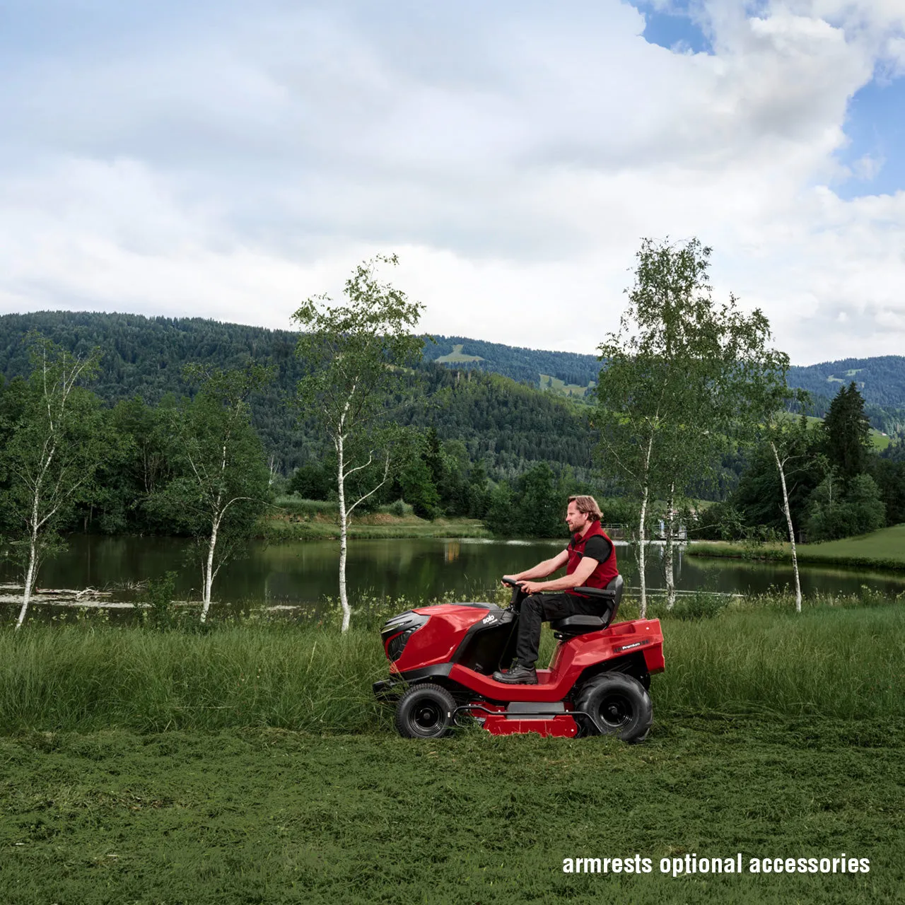 solo by AL-KO Premium T22-110.4 HDH-A V2 Petrol High Grass Mulching Lawn Tractor