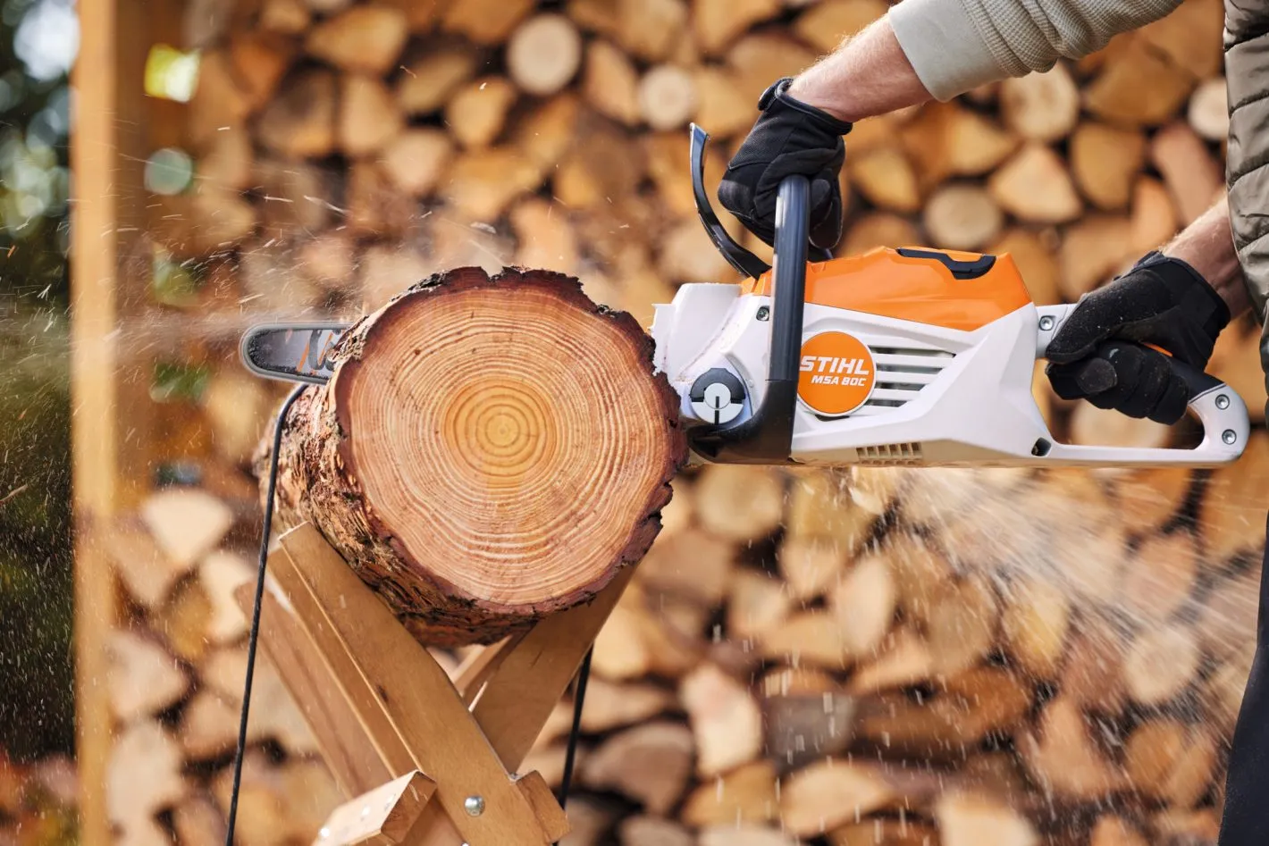 STIHL MSA 80 C-B Cordless Chainsaw 14"