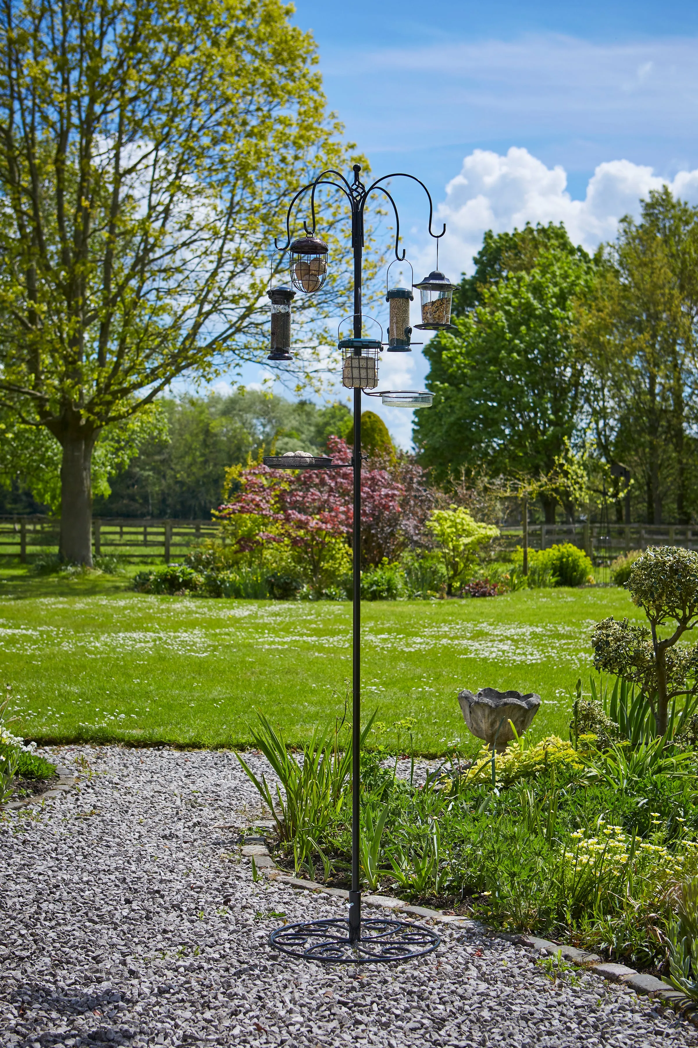 Tom Chambers Bird Station Patio Base