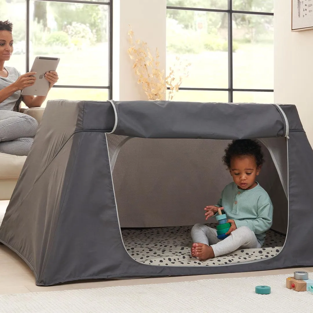 Tutti Bambini CoZee Go Day   Night Bundle - Oak/Charcoal